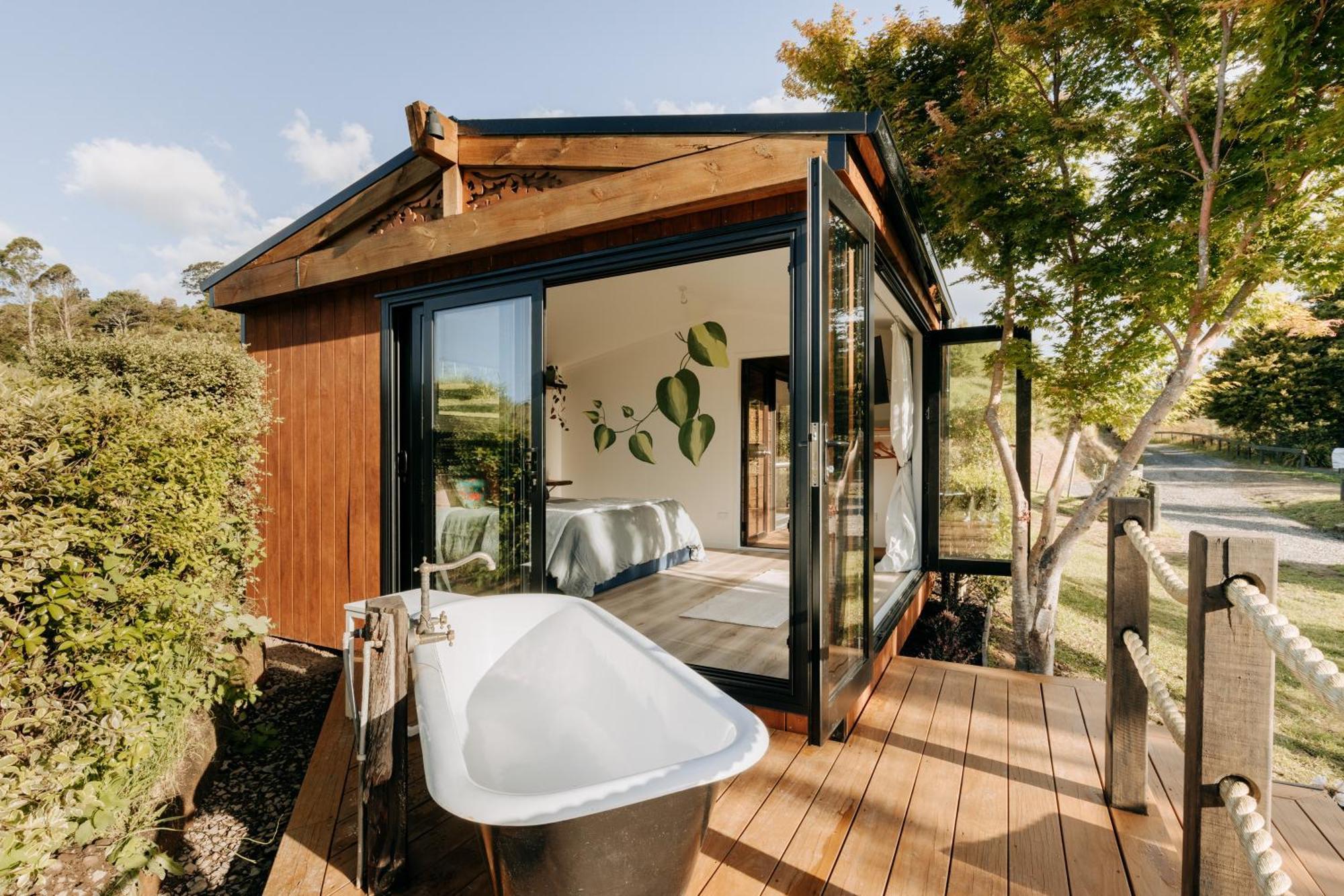 River Haven Luxury tent Tauranga